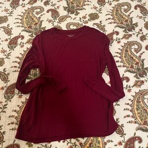 American Eagle Outfitters Burgundy Long Sleeve Tee